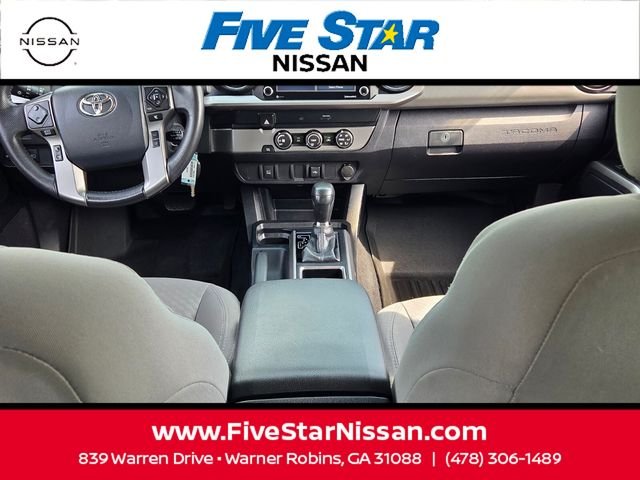 Used 2020 Gray Toyota SR5 image 9