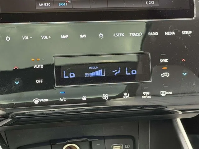 Used 2022 Gray Hyundai Limited image 20