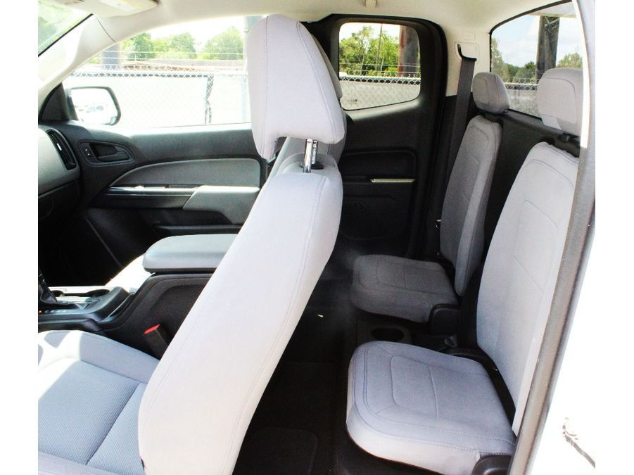 Used 2015 Summit White Chevrolet 2WD WT image 14