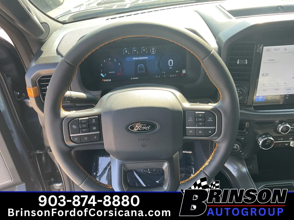 New 2026 Carbonized Gray Metallic Ford Tremor® image 18