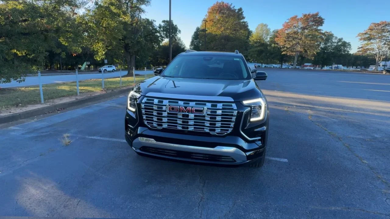Used 2026 Ebony Twilight Metallic GMC Denali image 4