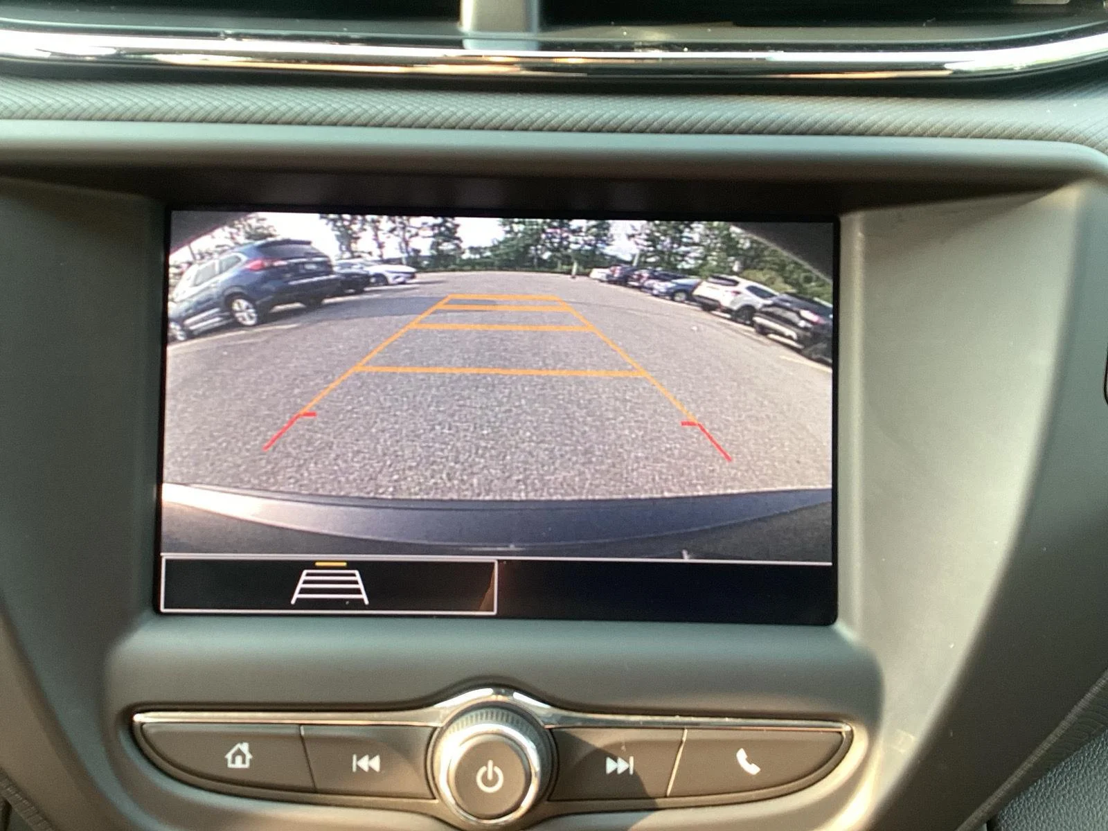 Used 2022 Summit White Chevrolet LS image 18