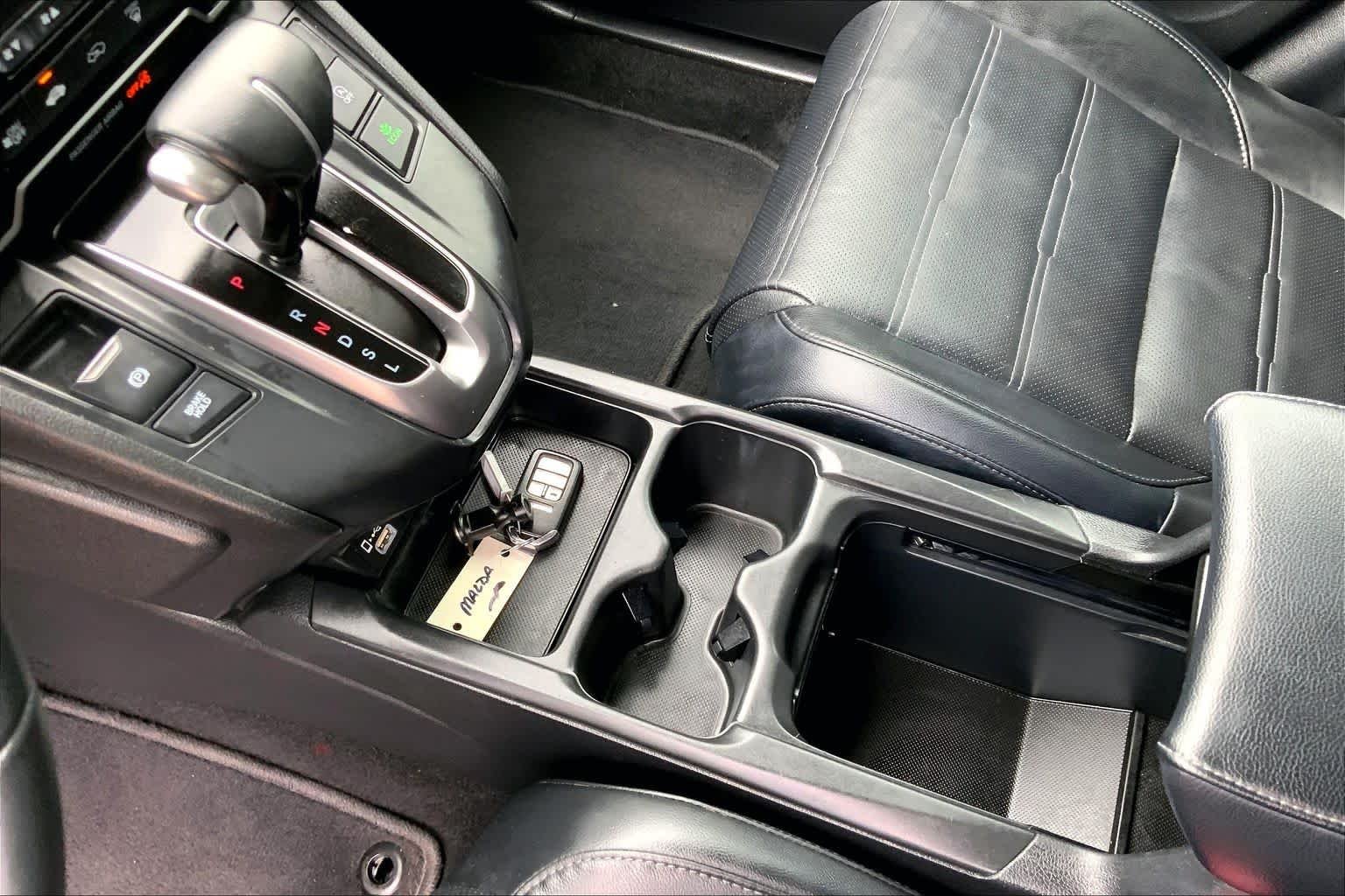 Used 2020 Lunar Silver Metallic Honda EX-L image 17