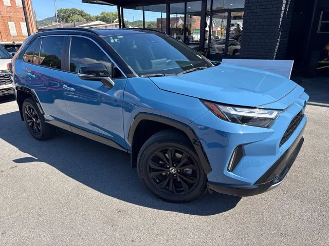 2024 Toyota RAV4 XSE