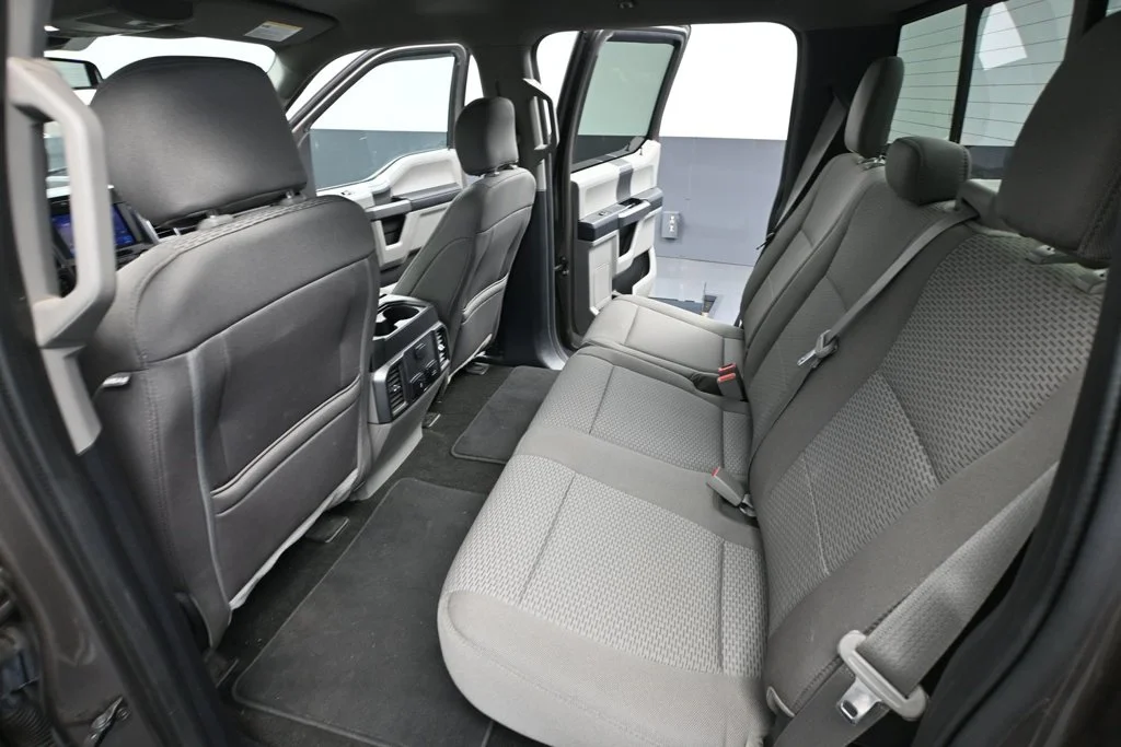 Used 2020 Gray Ford XLT image 30