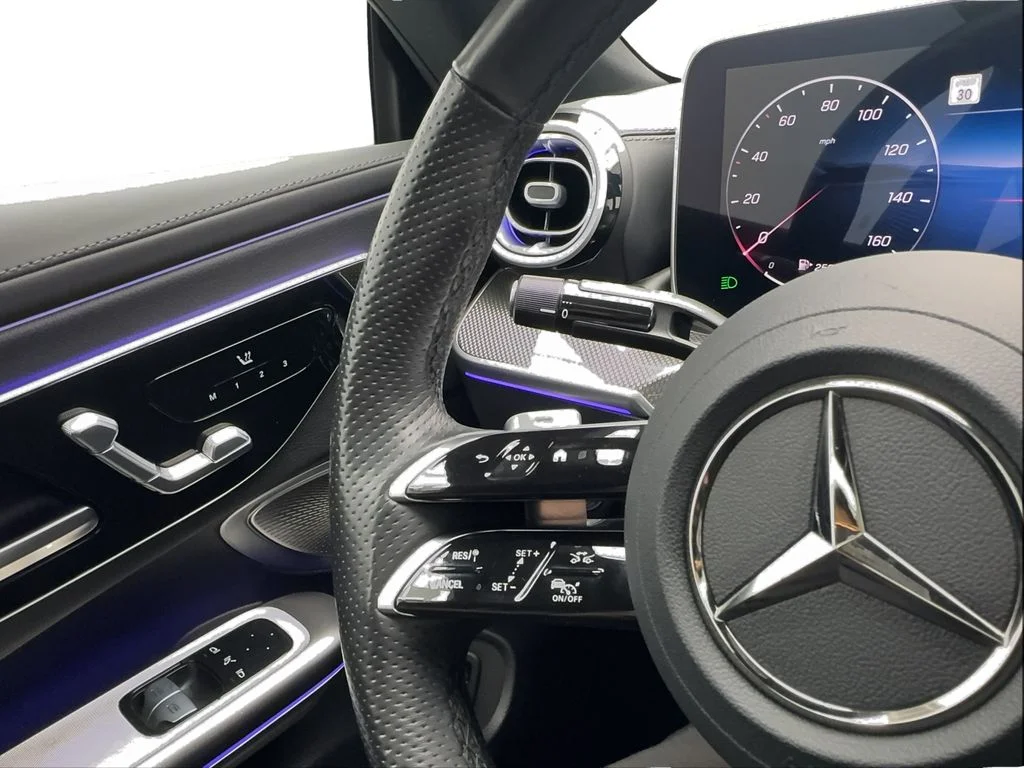 Used 2025 Gray Mercedes-Benz CLE 300 image 38