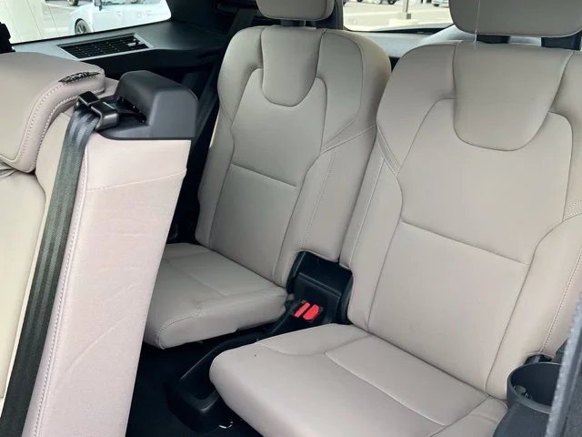 2026 Volvo XC90 Plus - Photo 24