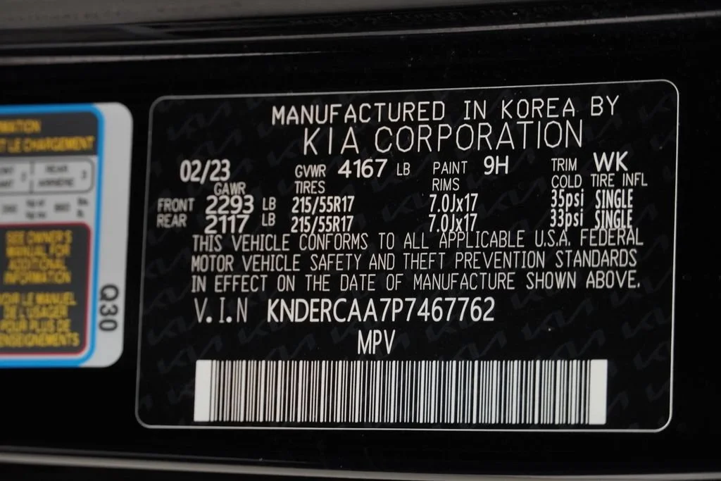 Used 2023 Black Kia EX image 44