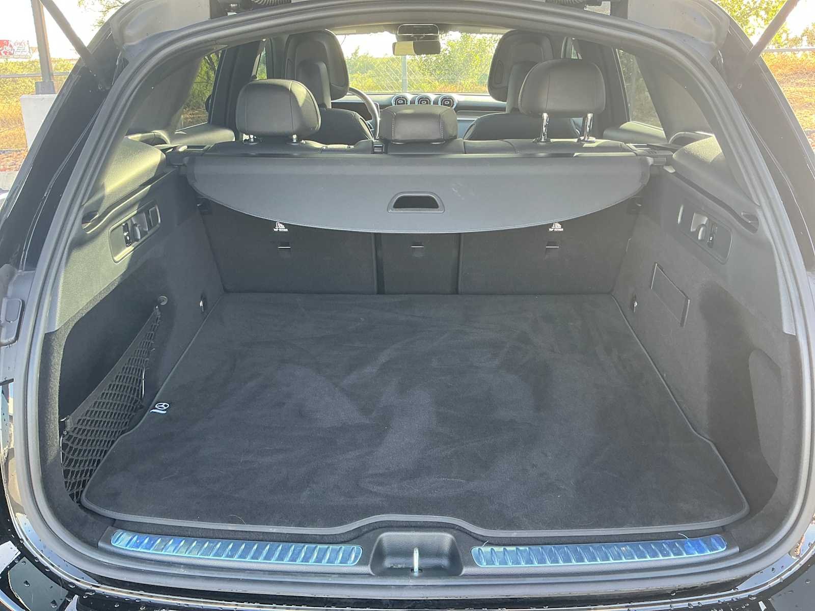 Certified Used 2026 Black Mercedes-Benz GLC 300 image 27