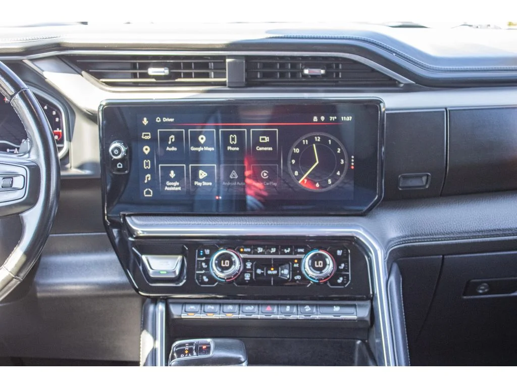 Used 2024 Onyx Black GMC Denali image 27