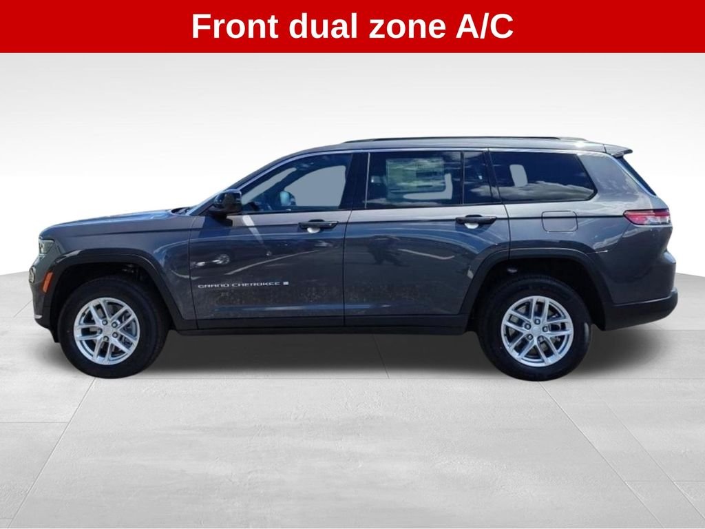 New 2026 Baltic Gray Metallic Clearcoat Jeep Altitude image 2