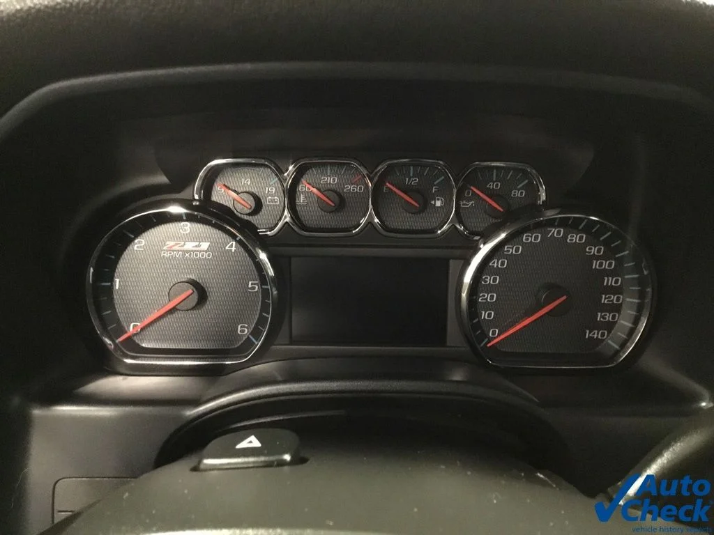Used 2018 Silver Chevrolet LT image 51