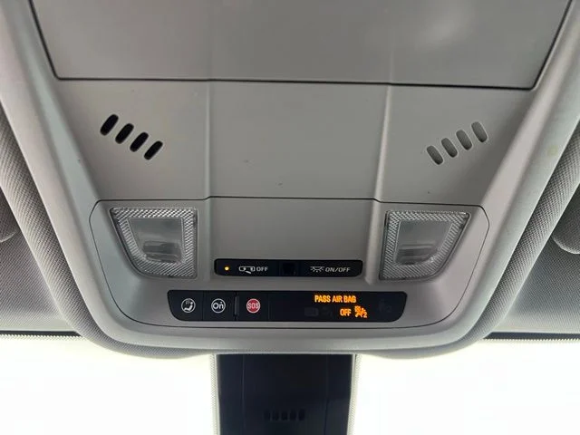 Used 2021 Silver GMC SLE image 23