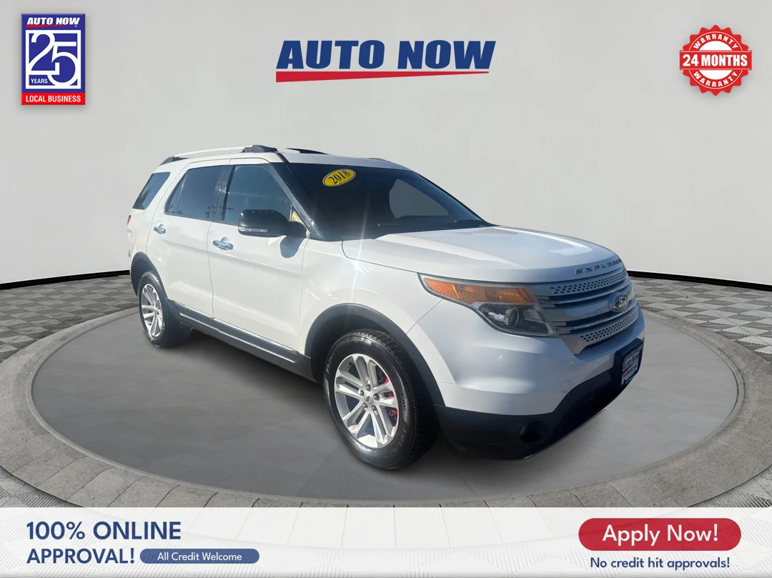 Used 2015 White Ford XLT image 6