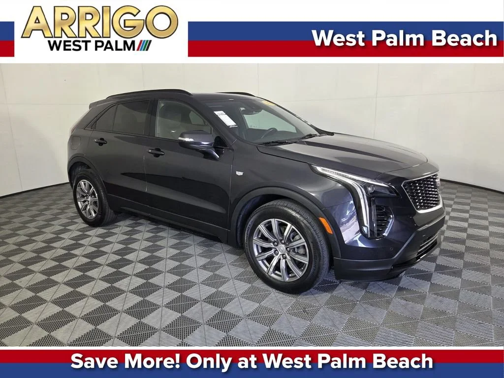 2023 Cadillac XT4 Sport's photo