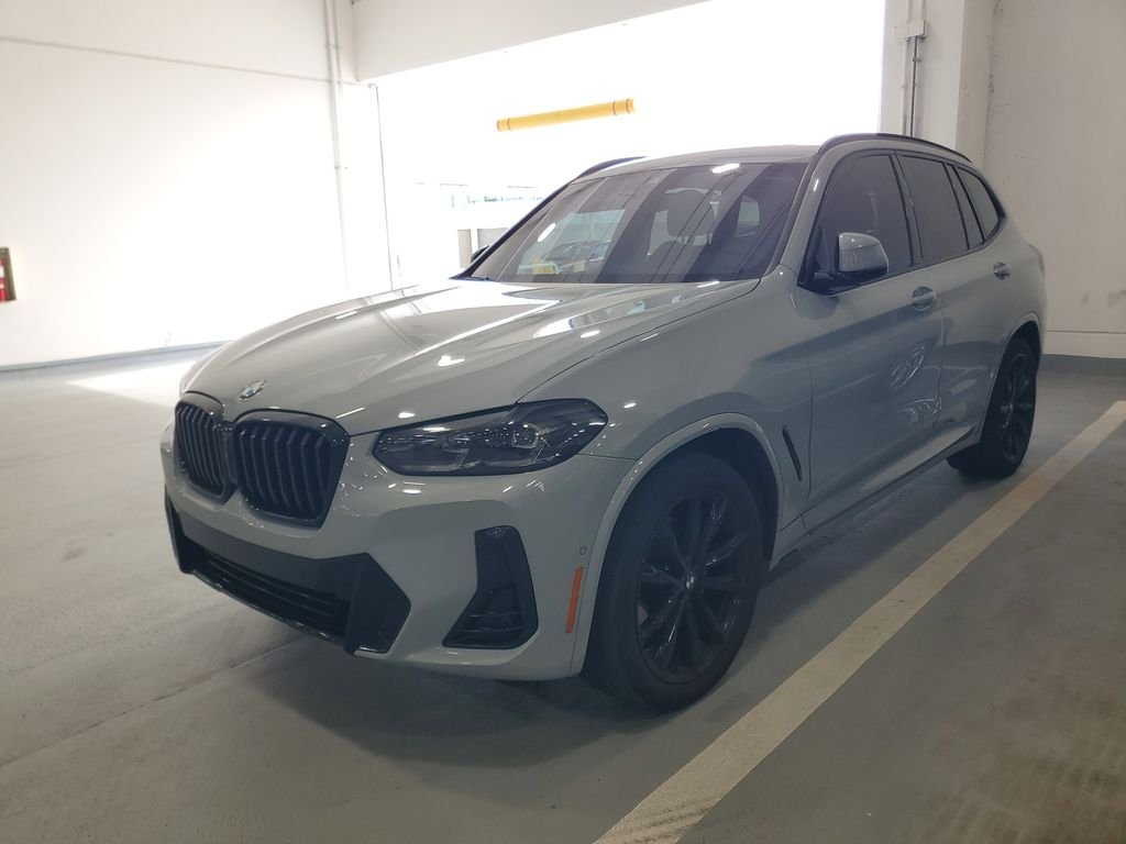2023 BMW X3 sDrive30i's photo