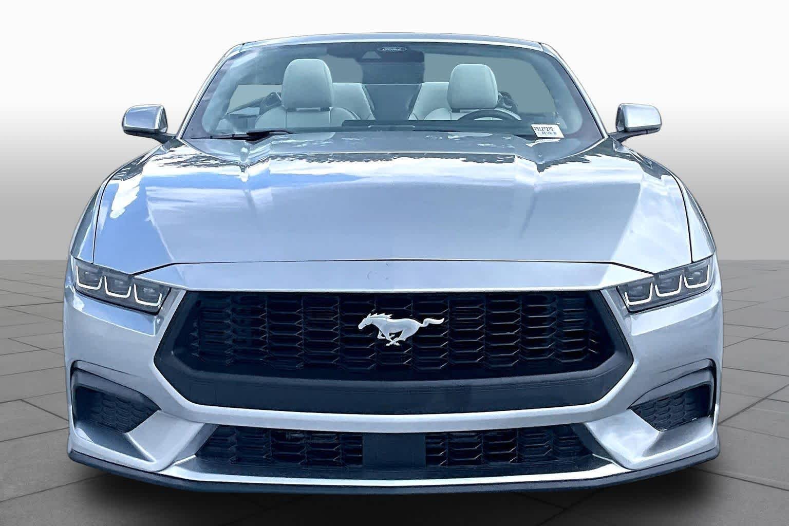 Used 2024 Iconic Silver Metallic Ford EcoBoost Premium image 7