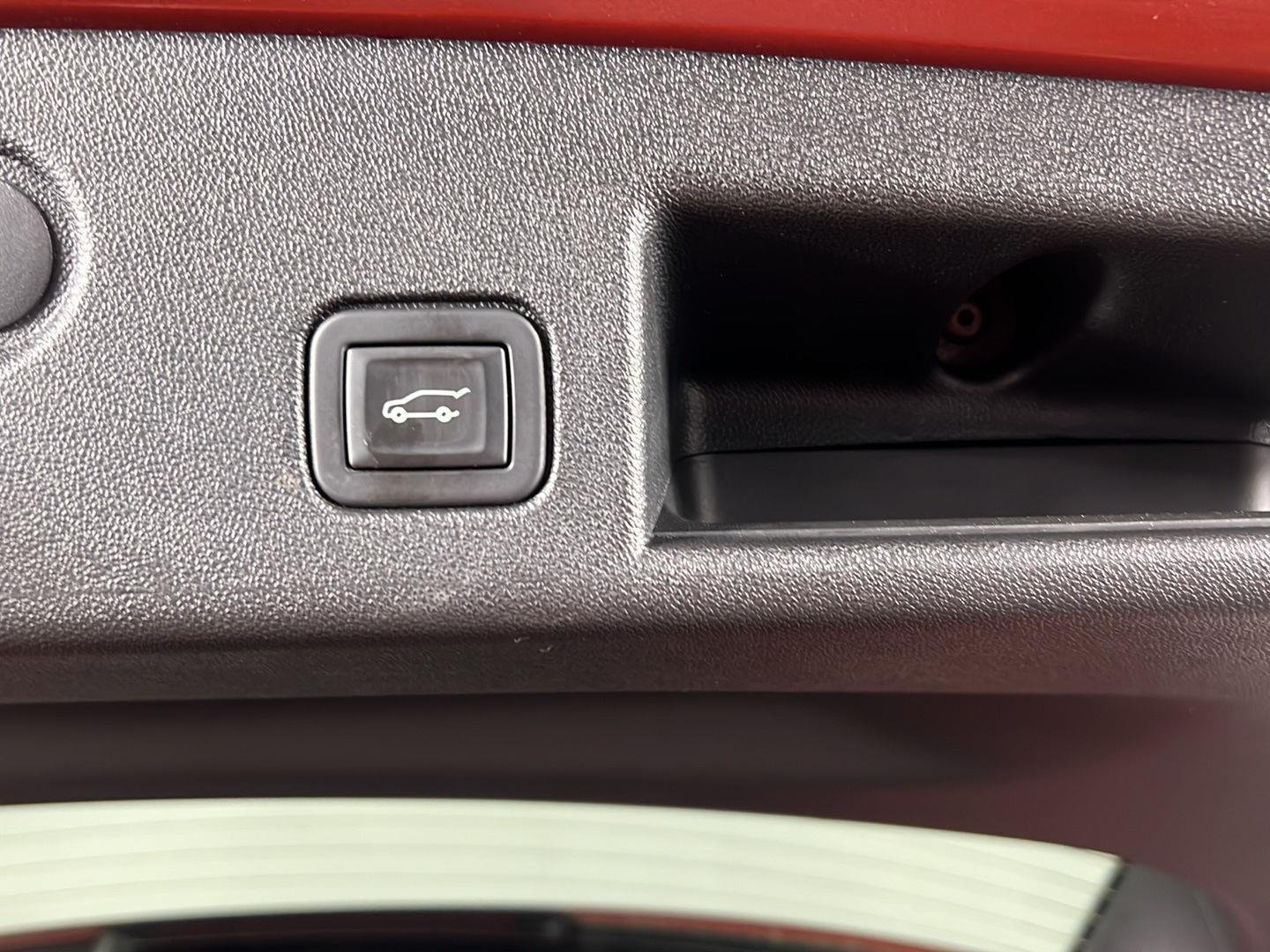 Used 2020 Cayenne Orange Metallic Chevrolet LT image 29