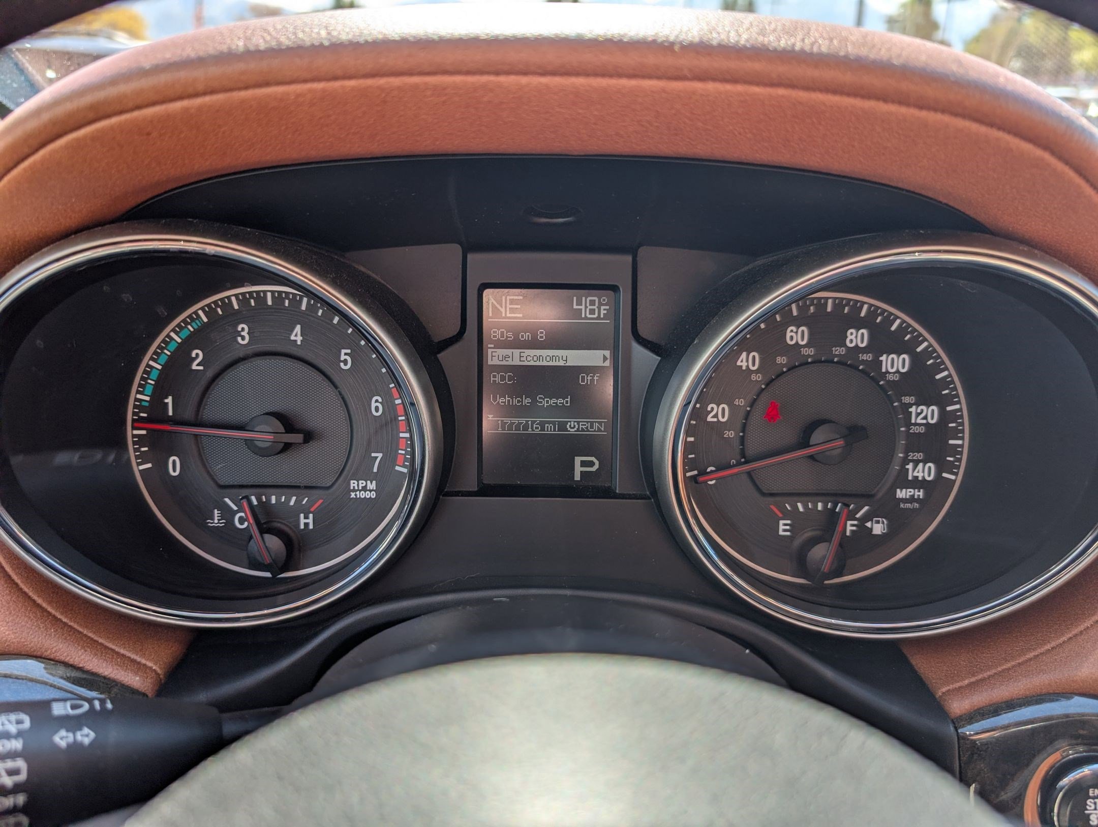 Used 2011 Mineral Gray Metallic Jeep Overland Summit image 21