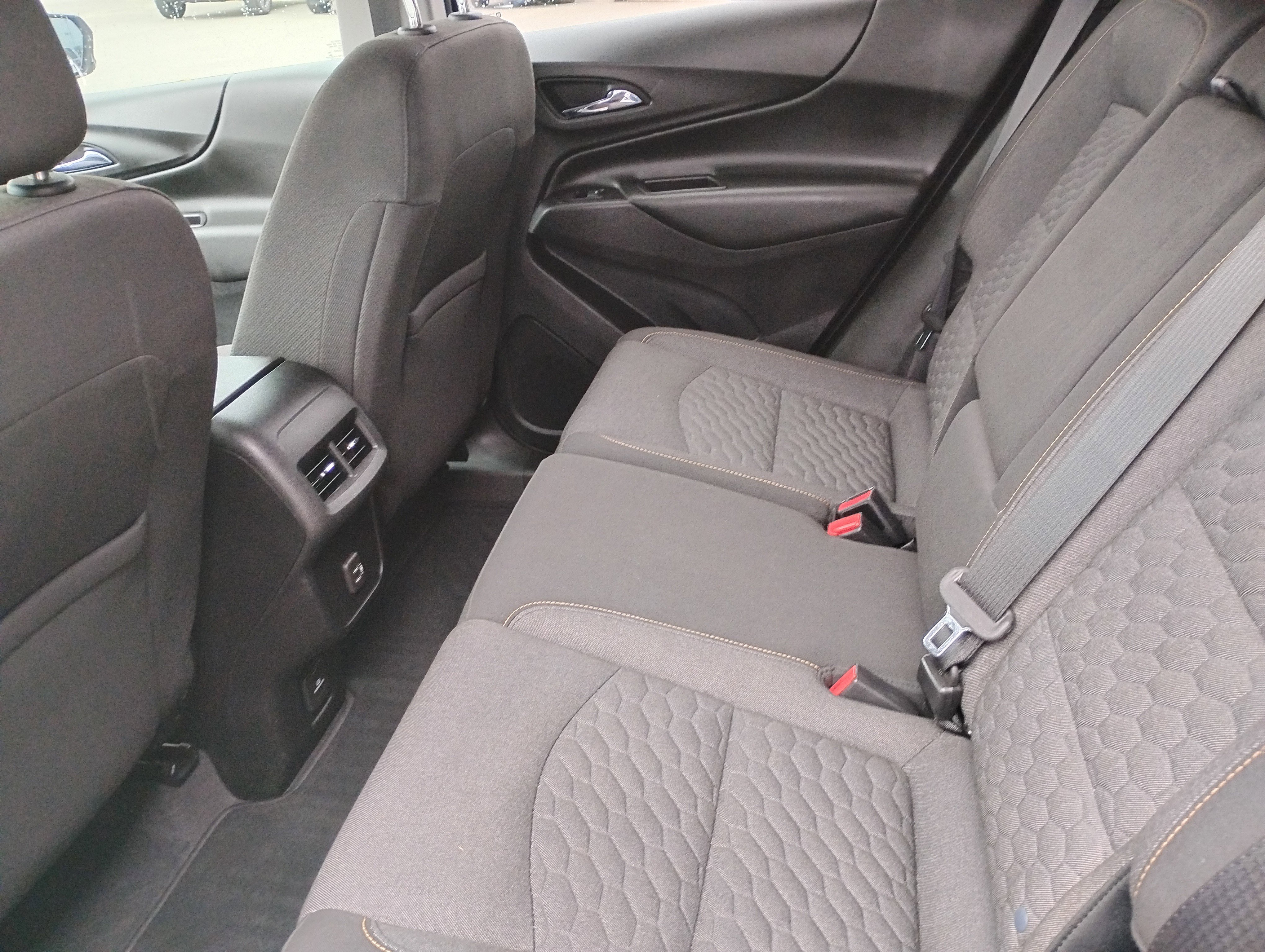 Used 2019 Summit White Chevrolet LT image 5