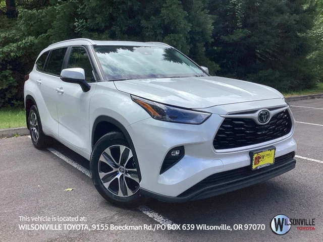 2023 Toyota Highlander XLE