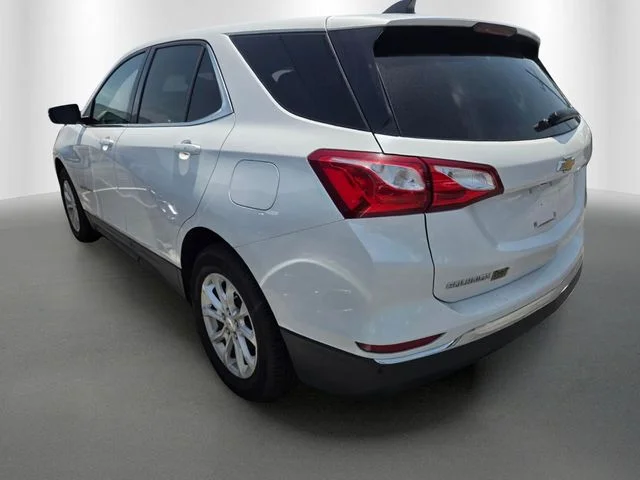 Used 2019 Pearl Chevrolet LT image 2