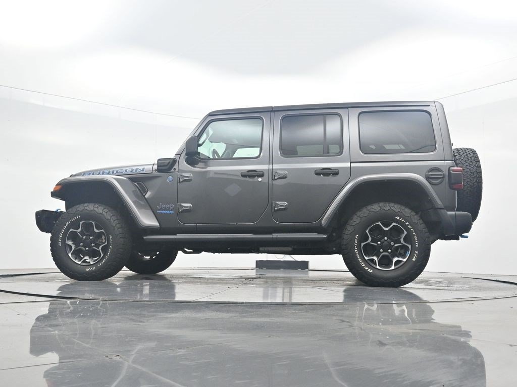 Used 2021 Granite Crystal Metallic Clearcoat Jeep Unlimited Rubicon image 32