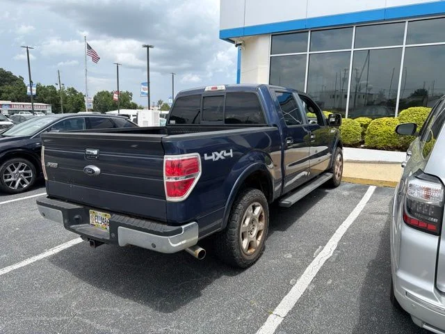 Used 2013 Blue Ford Lariat image 5