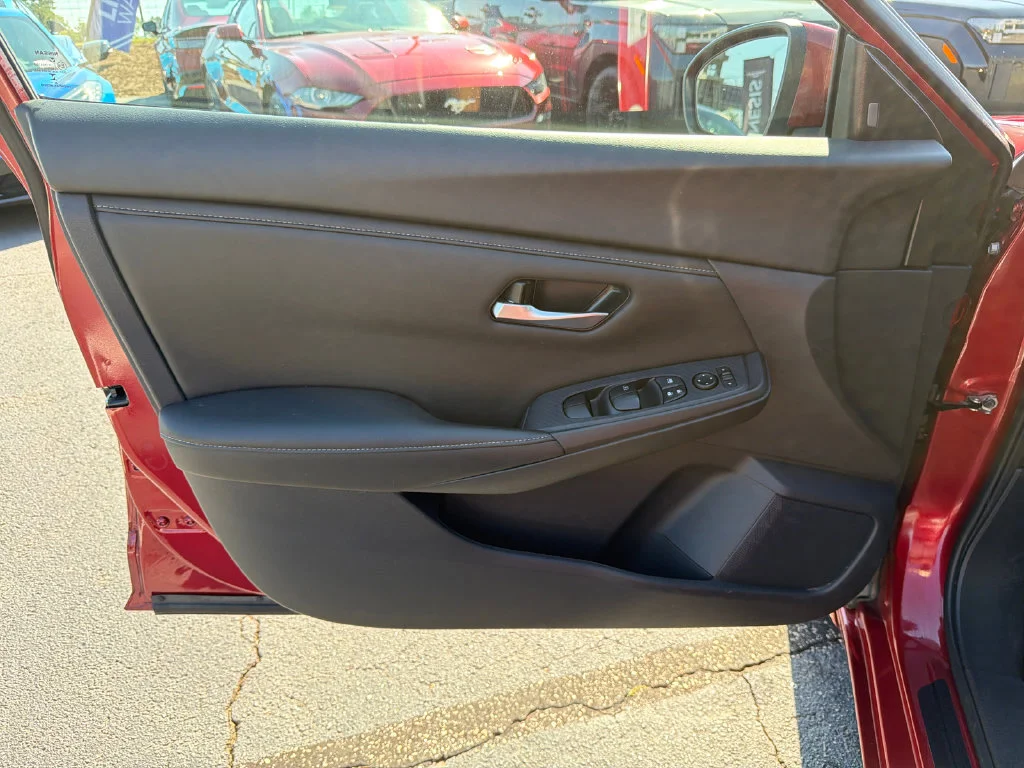 Used 2024 Red Nissan SV image 10