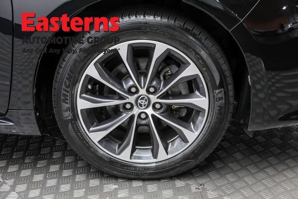 Used 2018 Black Toyota Limited image 29