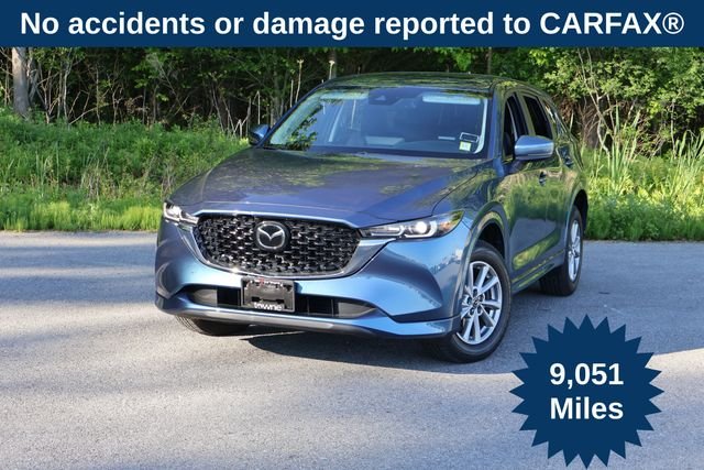 2024 Mazda CX-5 S Preferred package Auto AWD's photo