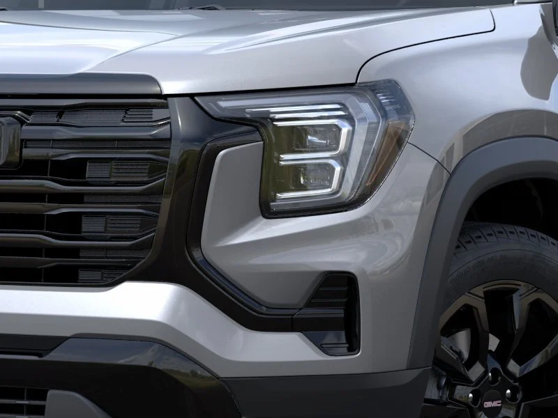 New 2027 Sterling Metallic GMC AWD Elevation image 10