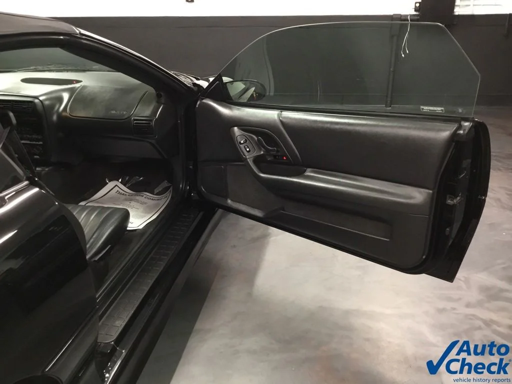 Used 2000 Black Chevrolet Z28 image 41