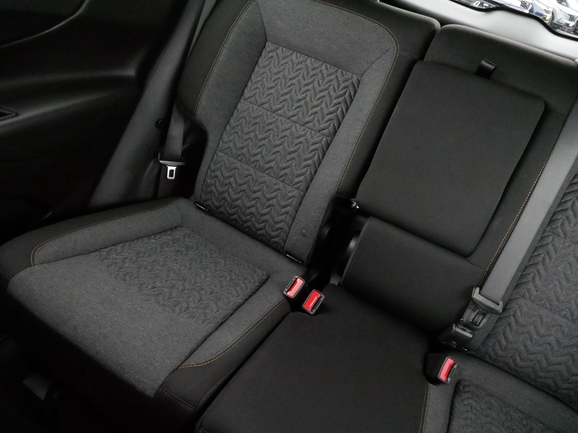 Used 2024 Summit White Chevrolet LT image 12