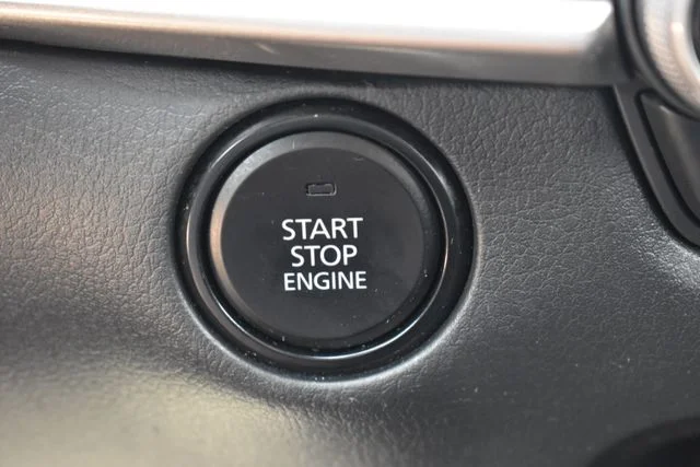 Used 2024 White Mazda 2.5 S Select Sport image 26