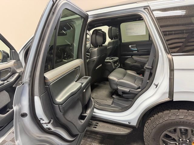 New 2026 Glacier Gray Metallic Tri-Coat Ford Tremor® image 19