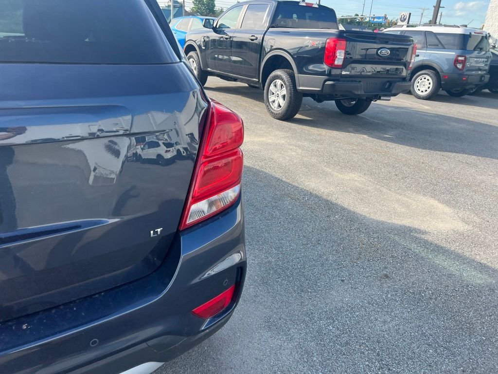 Used 2019 Storm Blue Metallic Chevrolet LT image 6