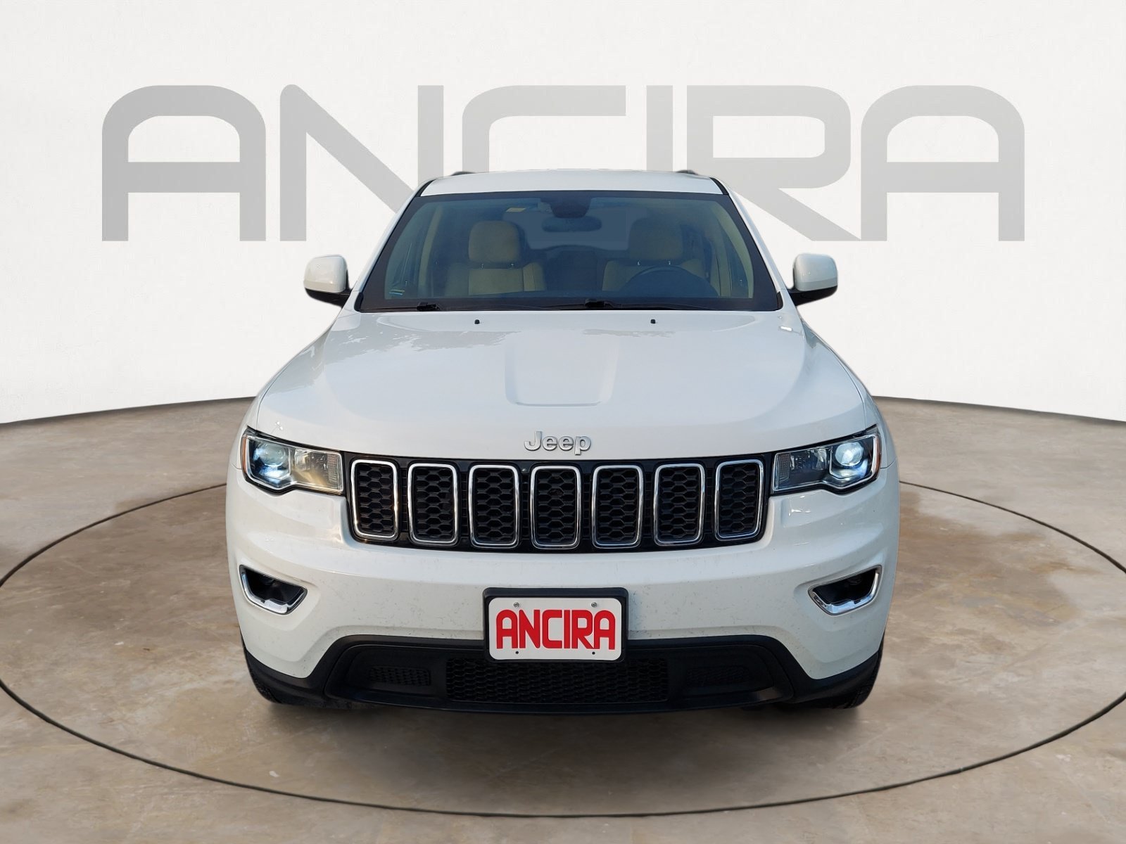 Used 2019 Bright White Clearcoat Jeep Laredo image 5