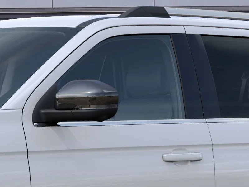 New 2027 Star White Metallic Tri-Coat Ford Platinum image 19