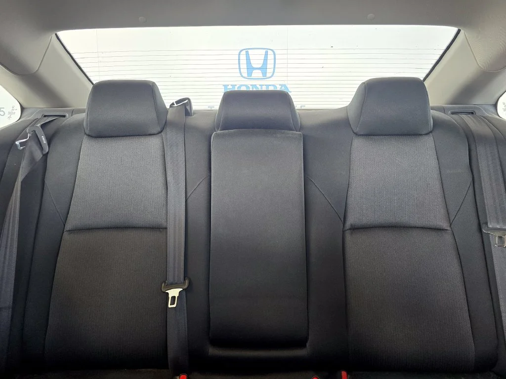 Used 2022 Black Honda LX image 7