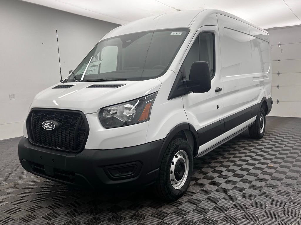 New 2026 White Ford Base image 2