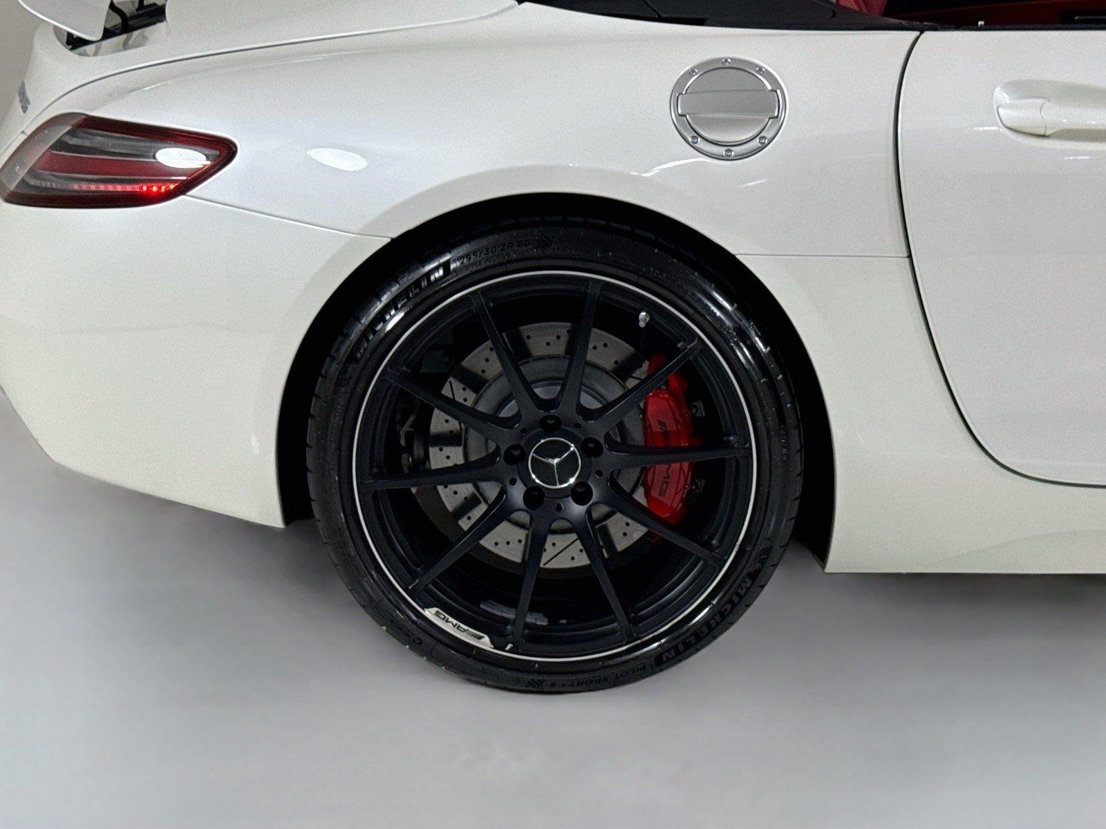Used 2012 designo Mystic White II Mercedes-Benz SLS AMG® image 38