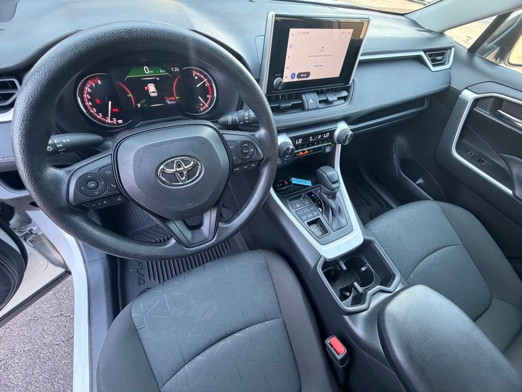 Used 2025 Ice Toyota XLE image 19