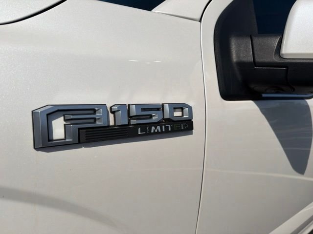 Used 2018 White Platinum Clearcoat Metallic Ford Limited image 14