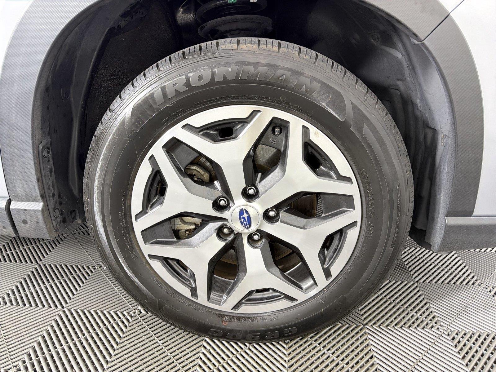 2023 Subaru Forester Premium - Photo 10