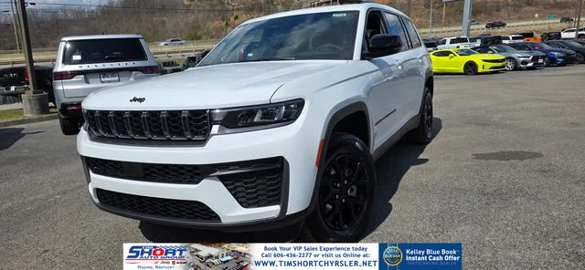 New 2026 Bright White Clear-Coat Exterior Paint Jeep Altitude image 4