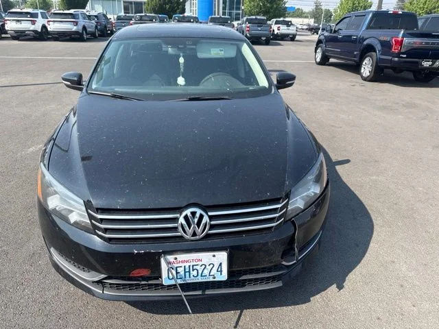 Used 2014 Black Volkswagen 1.8T SE image 6