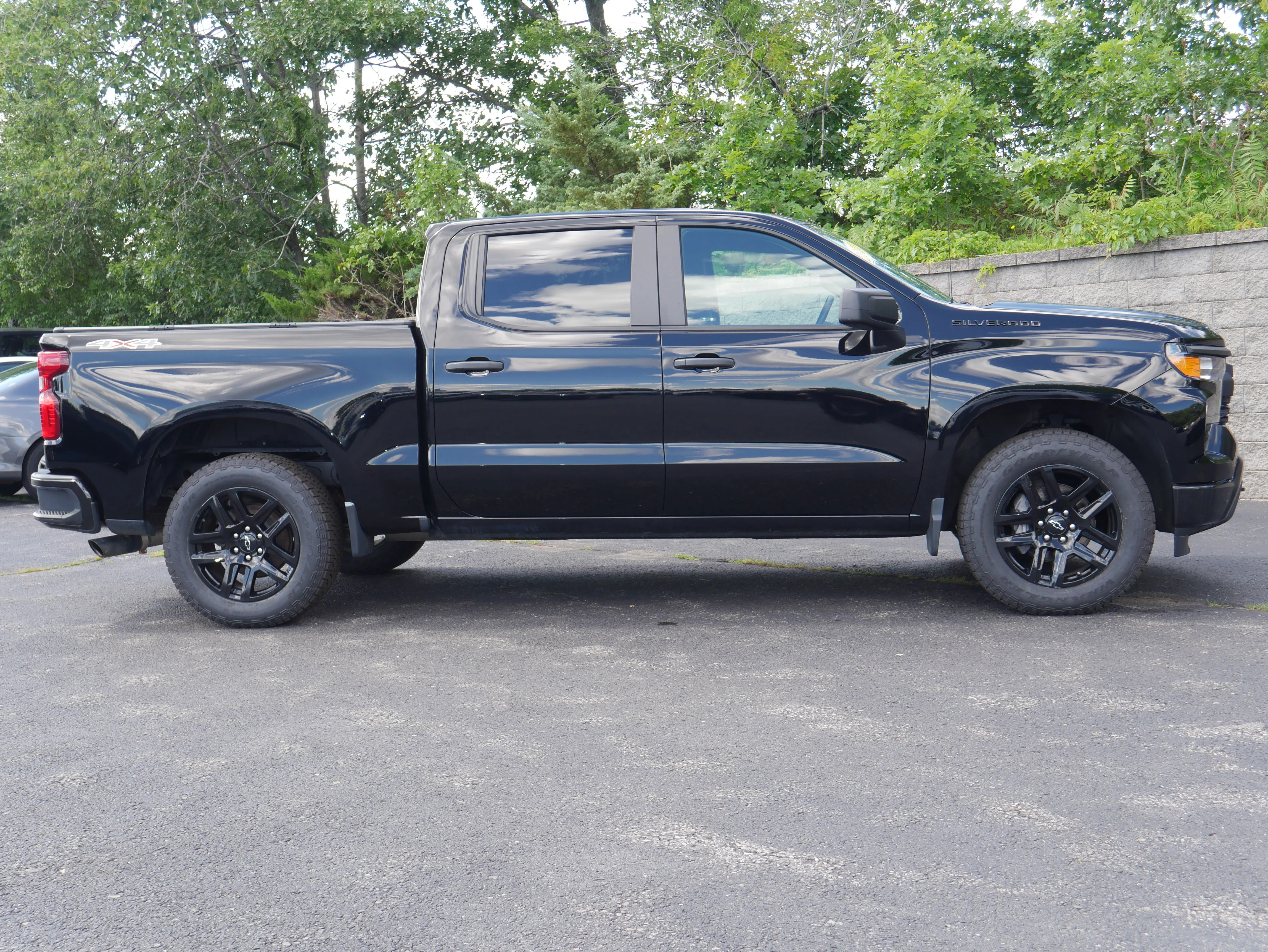 2023 Chevrolet Silverado 1500 Custom - Photo 9