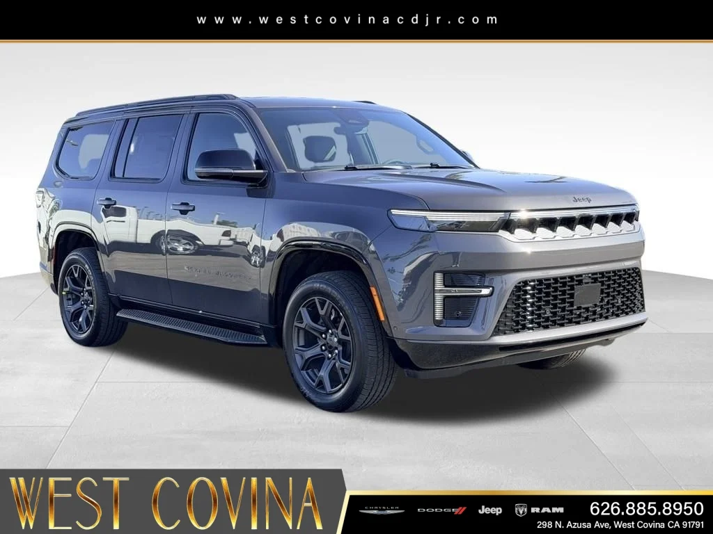 New 2026 Baltic-Gray Metallic Clear-Coat Exterior Paint Jeep Limited Altitude image 3