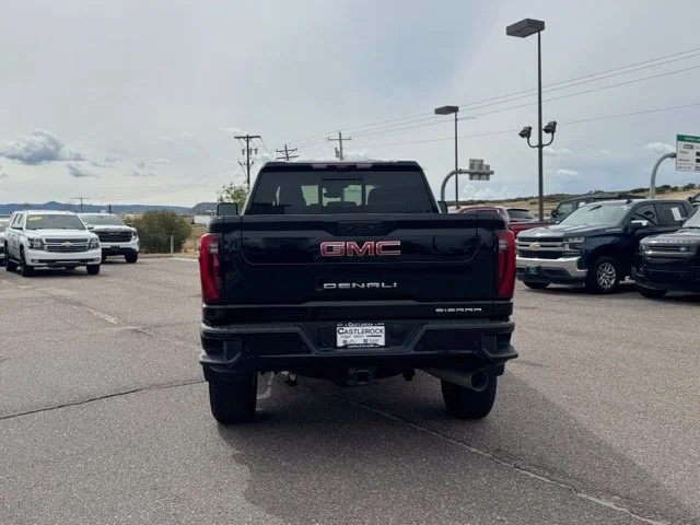 Certified Used 2025 Onyx Black GMC Denali image 4
